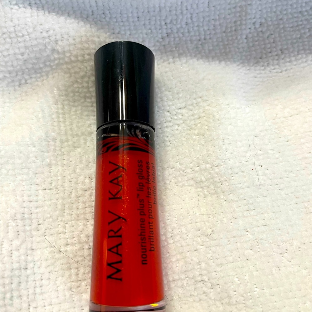 Mary Kay -Unopened, without box- lip gloss, Mango Tango